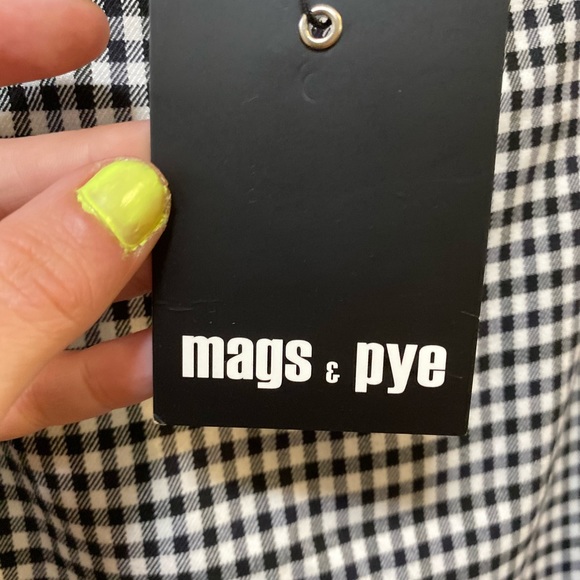 NWT LF mini skirt - Picture 4 of 8